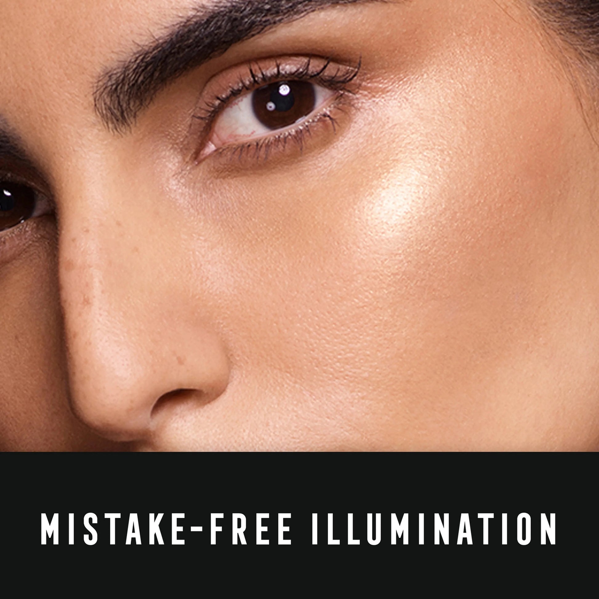 Max Factor Facefinity Highlighter 02 Golden Hour – Illuminante Viso Effetto Luminoso - 100ml Profumeria